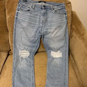 Hollister Epic Flex Taper Jeans